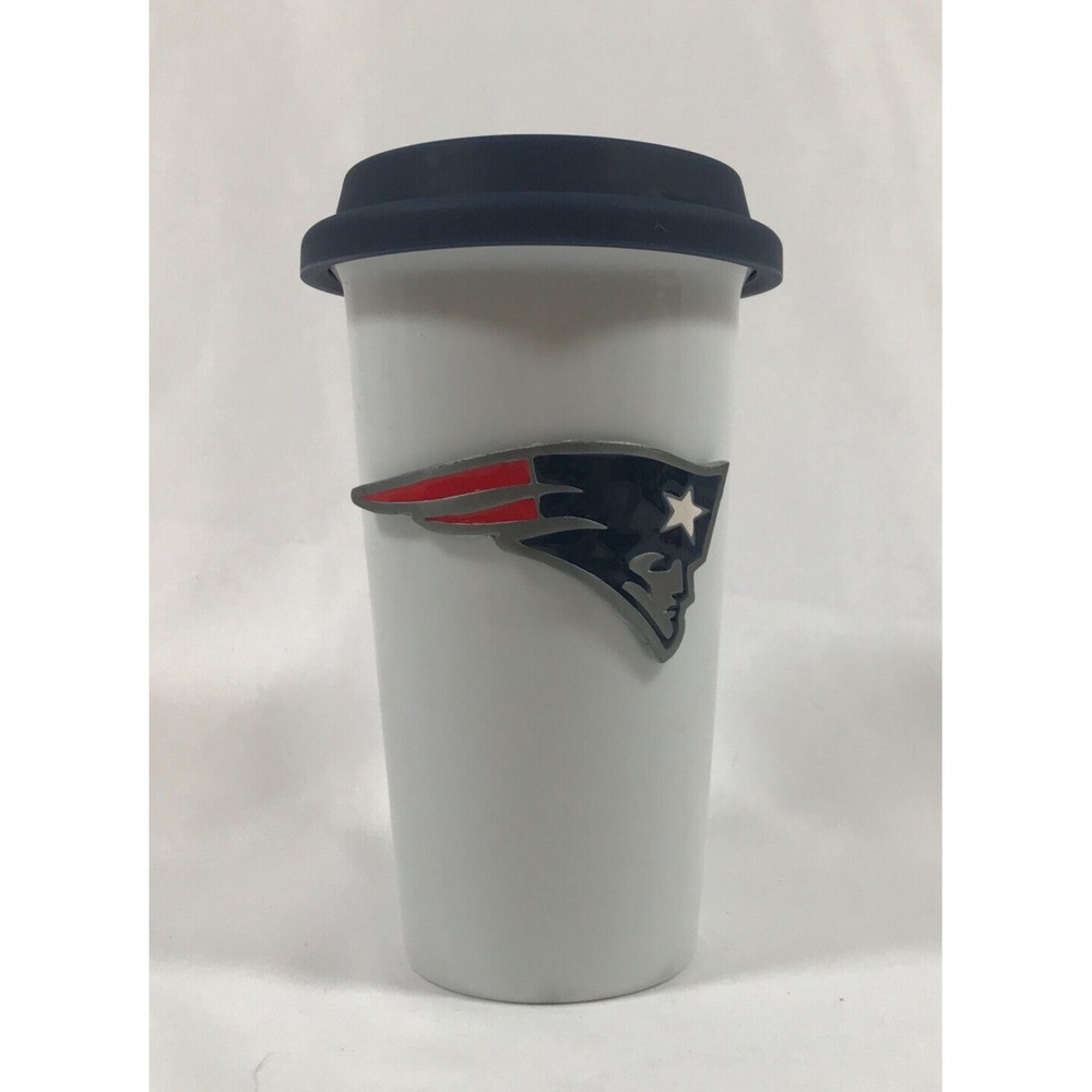 New England Patriots Metal Logo White 16oz 6.25in Ceramic Coffee Cup Rubber Lid